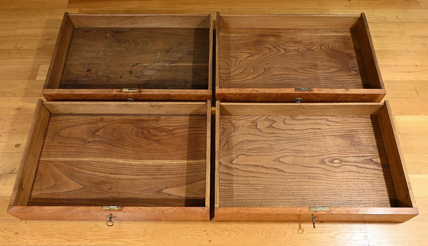 ASH CHEST OF DRAWERS