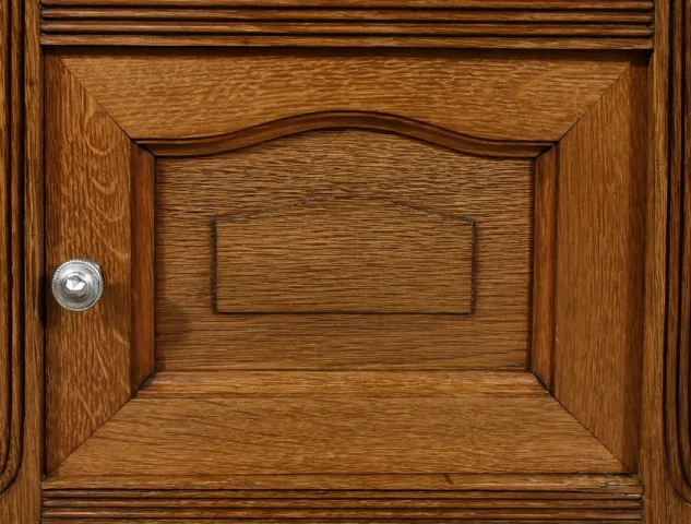 BEDSIDE TABLE