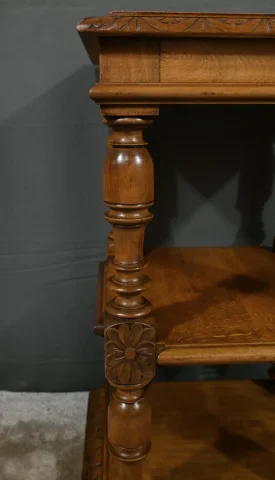 Petite Table de Salon en Noyer massif, style Louis-Philippe – Fin XIXe