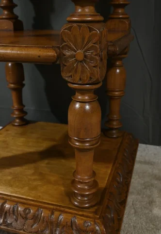 Petite Table de Salon en Noyer massif, style Louis-Philippe – Fin XIXe