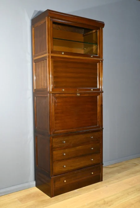VINTAGE KAST