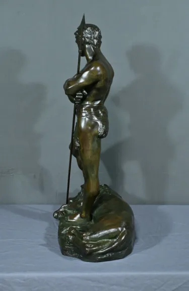 BRONZESKULPTUR von H. FUGERE