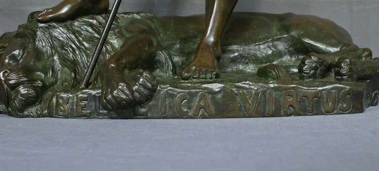 BRONZESKULPTUR von H. FUGERE