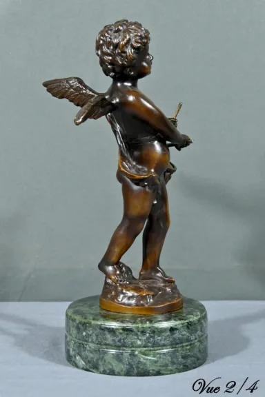 BRONZE-PUTTO signiert A. MOREAU