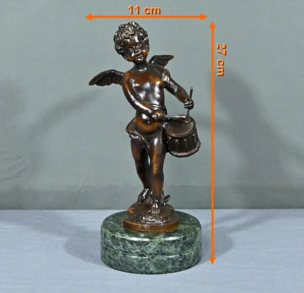 BRONZE-PUTTO signiert A. MOREAU