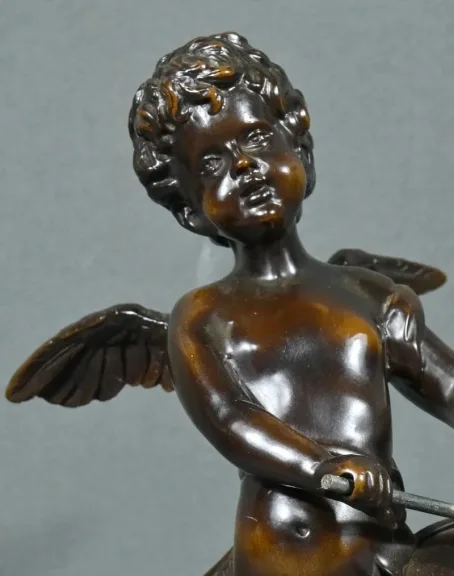 BRONZE-PUTTO signiert A. MOREAU