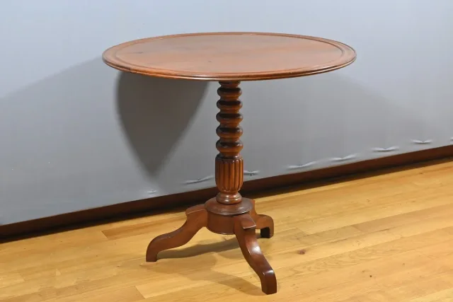 LOUIS PHILIPPE PERIODE KIPPTISCH