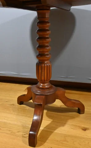 LOUIS PHILIPPE PERIODE KIPPTISCH
