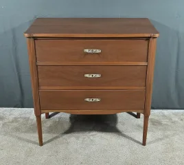 Petite Commode en placage d’Acajou, Art Déco – 1940