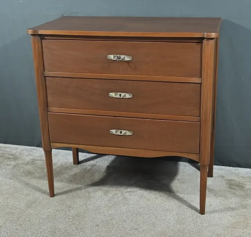 ART DECO PERIOD  CHEST OF DRAWERS