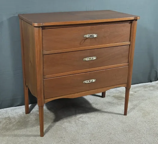 ART DECO PERIOD  CHEST OF DRAWERS