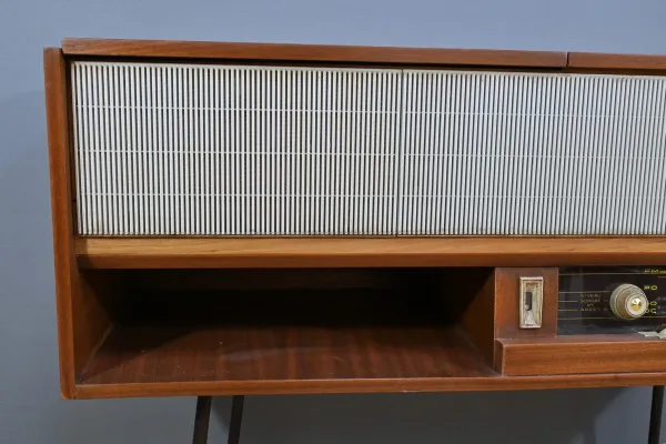 Meuble Radio Schneider en Acajou – Milieu XXe