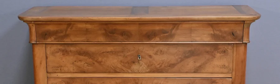 Commode en Merisier, époque Restauration - Début XIXe