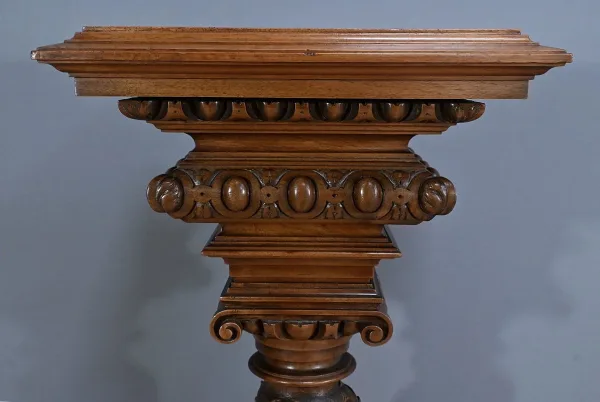 Importante Colonne Pivotante en Noyer massif – 1900