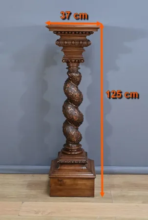 Importante Colonne Pivotante en Noyer massif – 1900