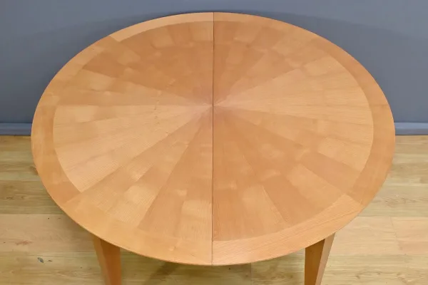 RONDE UITSCHUIFBARE TAFEL