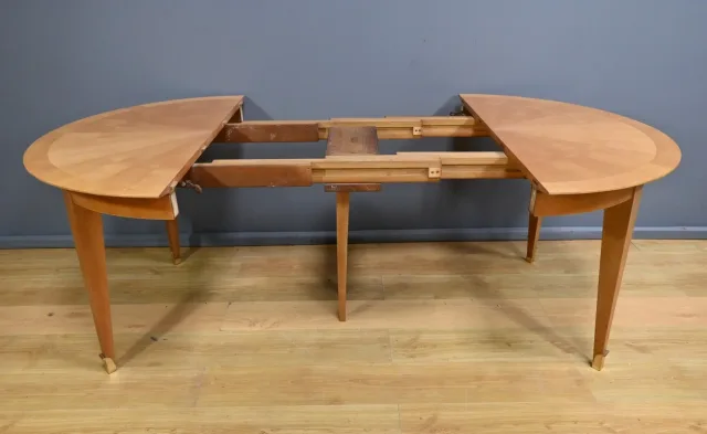 Table 4 à 10 Couverts en Merisier – 1950