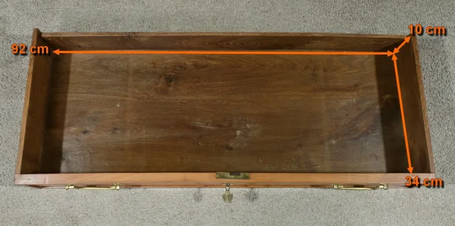 Petite Commode de Propriété en Merisier, époque Directoire – Début XIXe