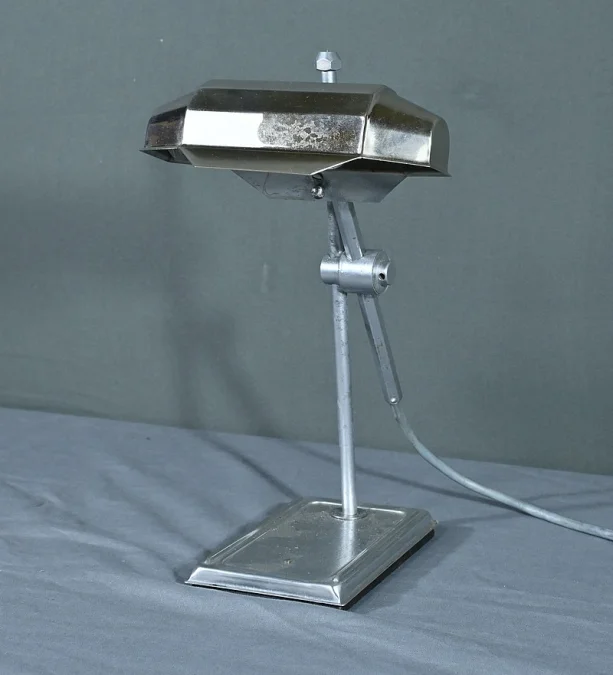ART DECO ZEITRAUM LAMPE