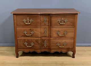 Kommode aus der Zeit Louis XV