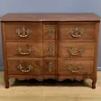 Commode Arbalète Nantaise en Acajou de Cuba, époque Louis XV – XVIIIe
