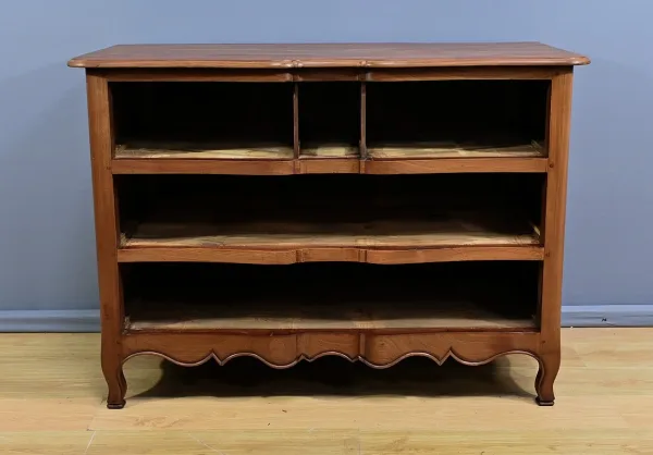 Commode Arbalète Nantaise en Acajou de Cuba, époque Louis XV – XVIIIe