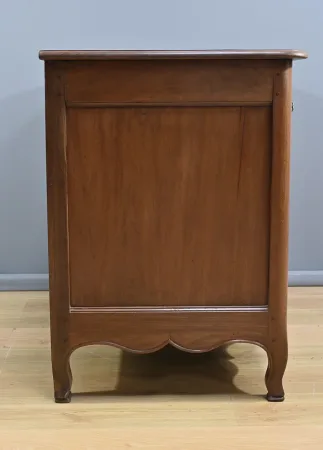 Commode Arbalète Nantaise en Acajou de Cuba, époque Louis XV – XVIIIe