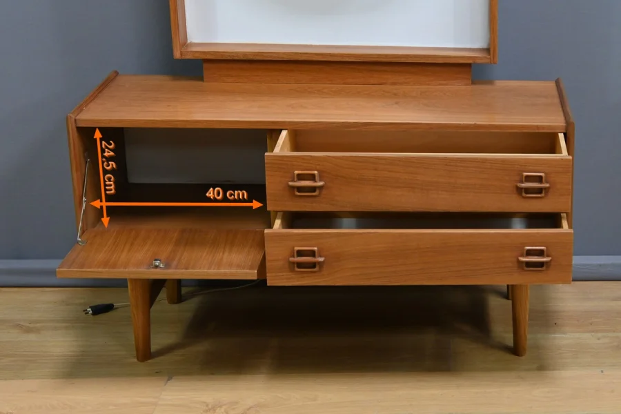 Coiffeuse Scandinave en Teck – 1960