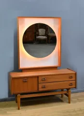 SCANDINAVIAN DRESSING TABLE