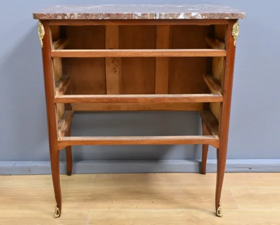 Petite Commode en Acajou Blond – Début XXe