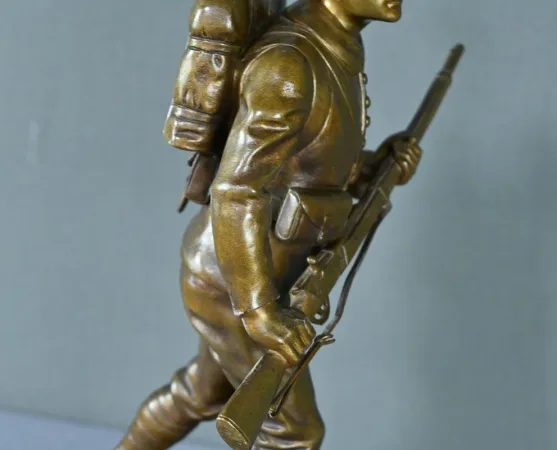 Bronze « Le Chasseur Alpin », signé E.Carlier – Fin XIXe