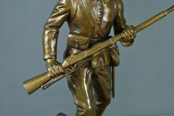 Bronze « Le Chasseur Alpin », signé E.Carlier – Fin XIXe