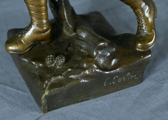 SOLDADO DE BRONCE firmado E. CARLIER