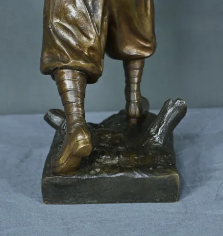 Bronze « Le Zouave Trompettiste » de E. Carlier – Début XXe