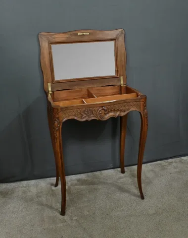 Travailleuse en Hêtre massif, style Louis XV – Début XXe