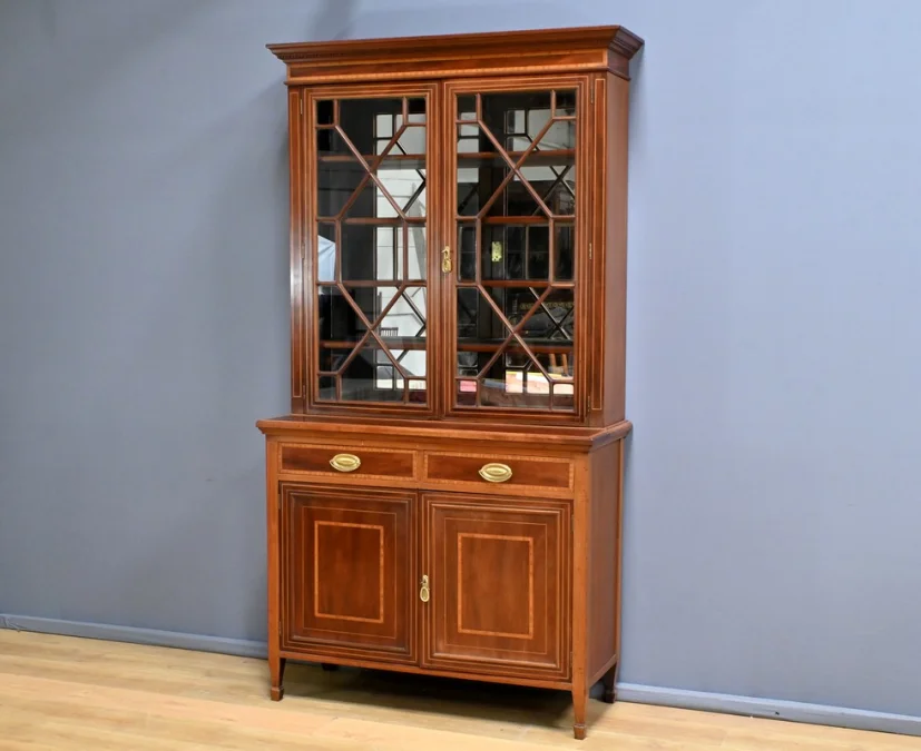 ENGLISH BOOKCASE