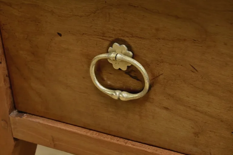 Table Bureau en Merisier, style Louis XV – 2ème Partie XIXe