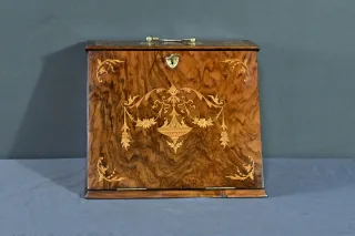 Coffret de Correspondance en Loupe de Noyer – Début XXe