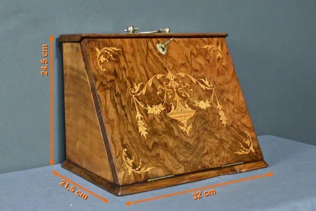 Coffret de Correspondance en Loupe de Noyer – Début XXe