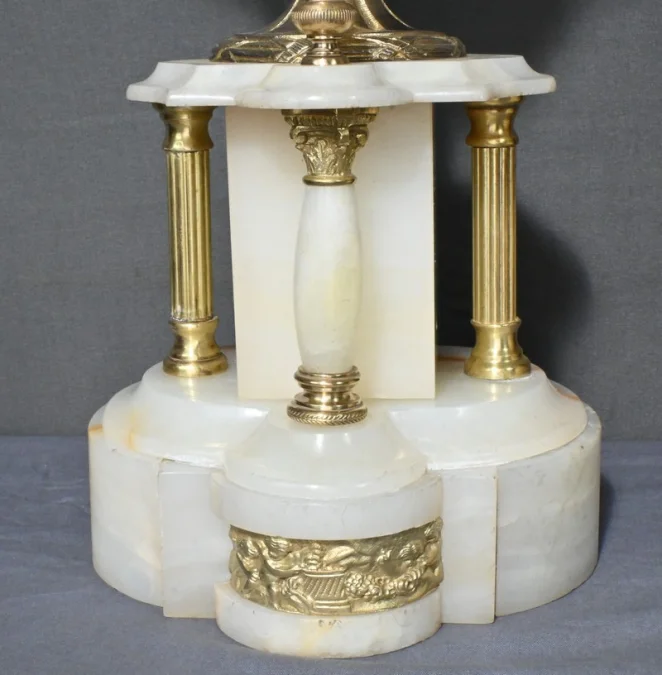Garniture de Cheminée en Marbre et Bronze, « A L’Espérance », de H. Godchot – Fin XIXe