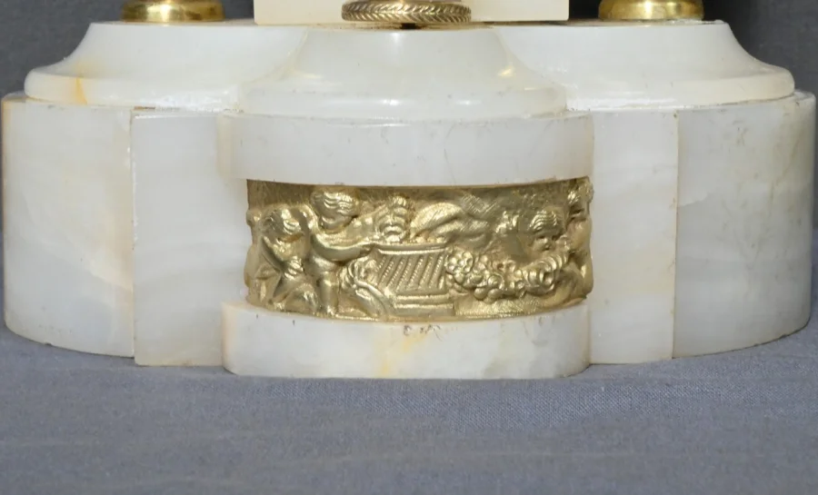 Garniture de Cheminée en Marbre et Bronze, « A L’Espérance », de H. Godchot – Fin XIXe