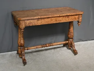 VIKTORIANISCHER SCHREIBTISCH