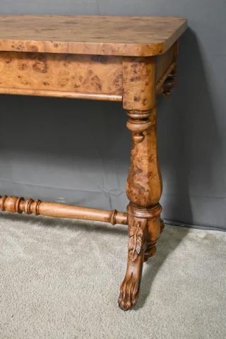 VIKTORIANISCHER SCHREIBTISCH
