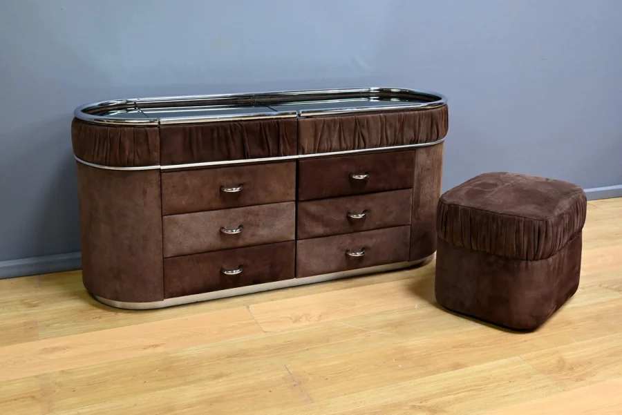 Coiffeuse en Nubuck, design Italien – 1970