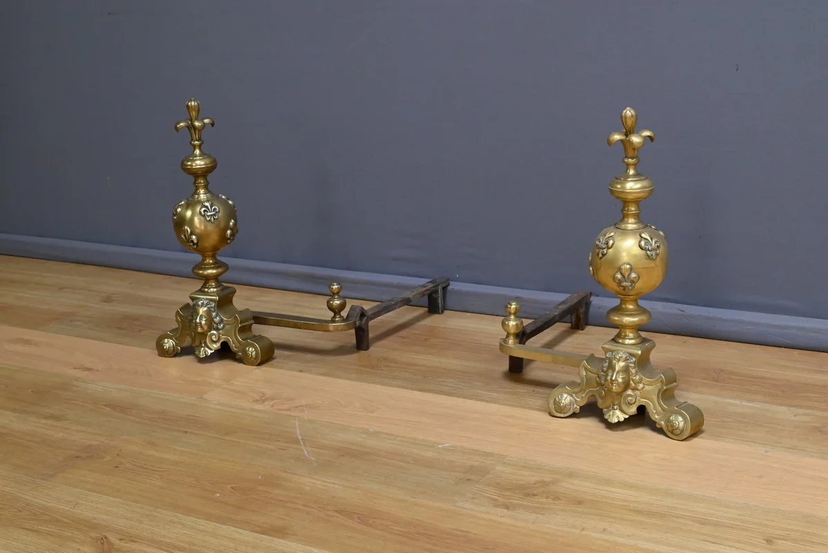 PAR DE PERRITOS DE BRONCE DORADO