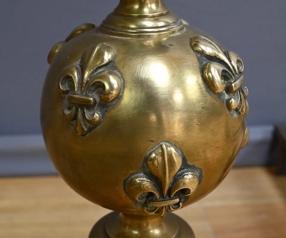 PAR DE PERRITOS DE BRONCE DORADO