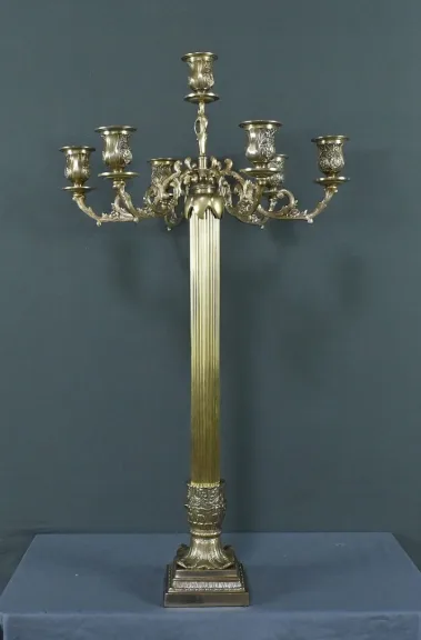 Important Candélabre en Bronze, style Louis XVI – Fin XIXe