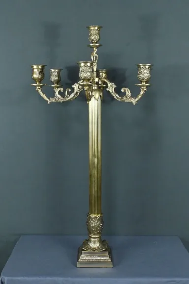 Important Candélabre en Bronze, style Louis XVI – Fin XIXe