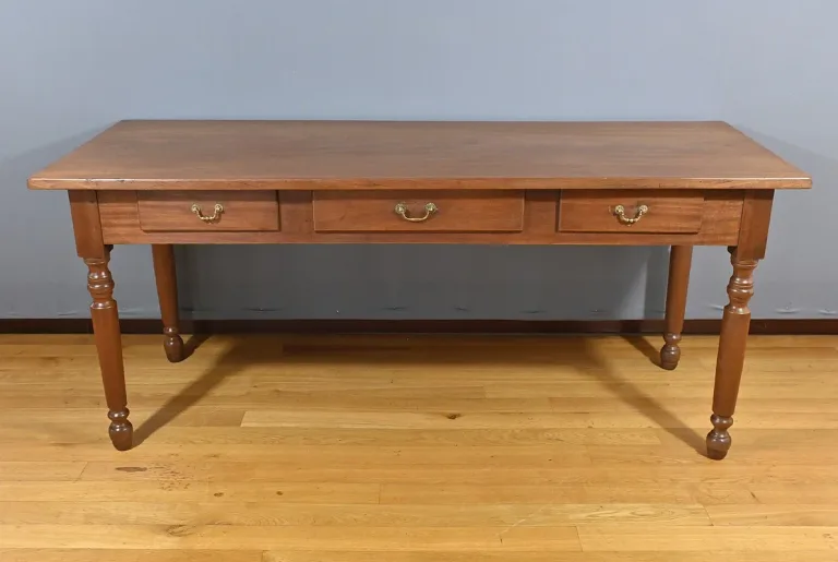 Table Bureau en Acajou massif - 2ème partie XIXe