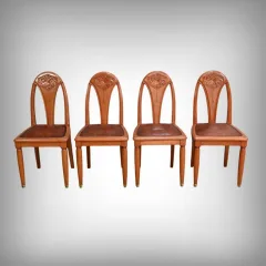 Suite de 4 Chaises en Hêtre teinté, Art Déco – 1910